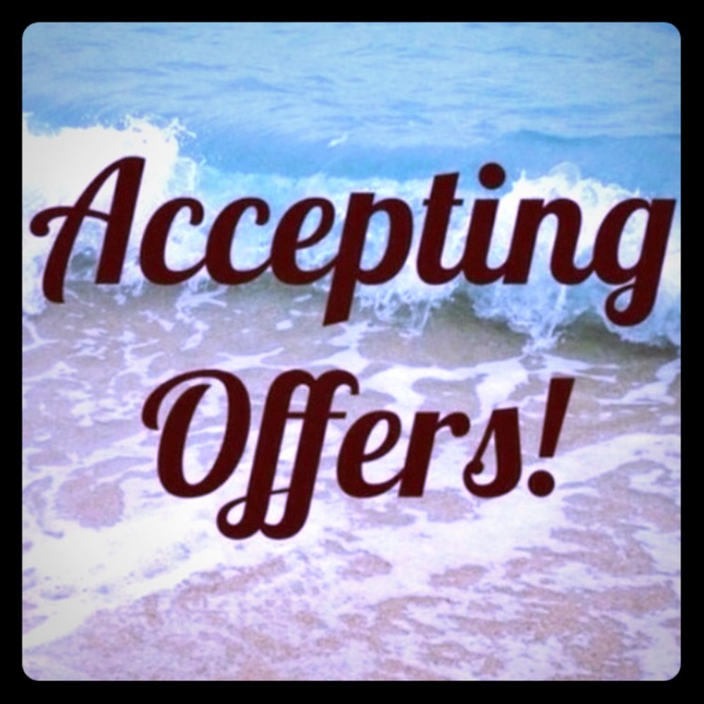 ACCEPTING OFFERS 🛍🛍🤑🤑